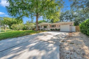 1625 SAN CHARLES DRIVE, DUNEDIN, FL 34698 Sold 09/30/24