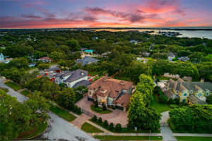 1600 MAGNOLIA ROAD, BELLEAIR, FL 33756 Sold 12/03/24