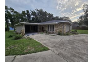 1520 MOSS AVENUE, LEESBURG, FL 34748 Sold 04/01/25