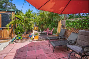 1006 66TH STREET COURT, SAINT PETERSBURG, FL 33707 Sold 10/31/24
