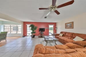 224 BUTTONWOOD CIRCLE, SEMINOLE, FL 33777 Sold 10/11/24