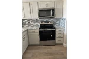 6177 SUN BOULEVARD, SAINT PETERSBURG, FL 33715 - MLS#MFRU8254272