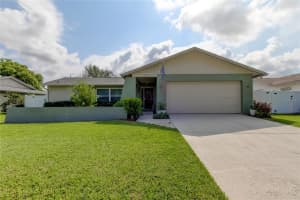 2361 HAWTHORNE DR, CLEARWATER, FL 33763 Sold 10/25/24