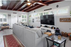 1411 SUFFOLK STREET, SAINT PETERSBURG, FL 33710 Sold 12/27/24