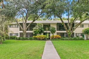 3259 FOX CHASE CIRCLE, PALM HARBOR, FL 34683 Sold 01/17/25