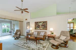 3018 PEPPERWOOD LANE, CLEARWATER, FL 33761 Sold 11/12/24