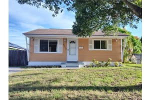 3717 31ST AVENUE, ST PETERSBURG, FL 33711 Sold 10/21/24