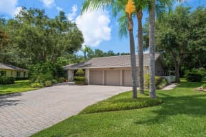 2800 MEADOW HILL DRIVE, CLEARWATER, FL 33761 Sold 02/28/25