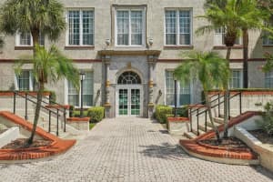 701 MIRROR LAKE DRIVE, ST PETERSBURG, FL 33701 Sold 05/06/25