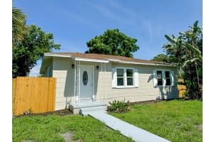 1908 55TH STREET, GULFPORT, FL 33707 Sold 02/27/25
