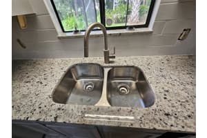 294 HAVERFORD LANE, PALM BAY, FL 32907 Sold 12/13/24