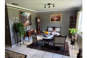 639 48TH AVENUE, SAINT PETERSBURG, FL 33703 Sold 11/11/24