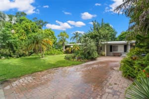 2517 TRINIDAD STREET, SARASOTA, FL 34231 Sold 08/20/25