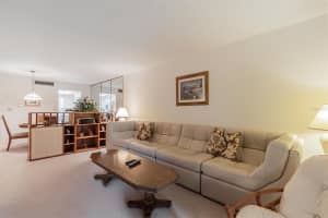 1225 58TH STREET, SAINT PETERSBURG, FL 33710 Sold 01/03/25