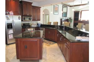 19003 APIAN WAY, LUTZ, FL 33558 Sold 04/30/25