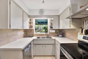 5236 48TH TERRACE, SAINT PETERSBURG, FL 33709 Sold 11/13/24