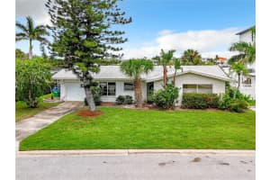 186 BATH CLUB BOULEVARD, NORTH REDINGTON BEACH, FL 33708 Sold 12/31/24