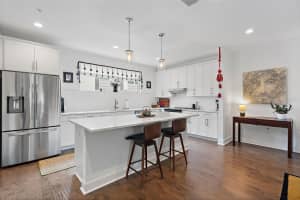 2625 1ST AVENUE, SAINT PETERSBURG, FL 33713 Sold 11/01/24