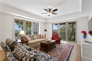 300 BEACH DRIVE, SAINT PETERSBURG, FL 33701 Sold 10/16/24