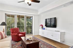 300 BEACH DRIVE, SAINT PETERSBURG, FL 33701 Sold 10/16/24