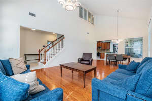 3515 HEARDS FERRY DRIVE, TAMPA, FL 33618 Sold 11/08/24