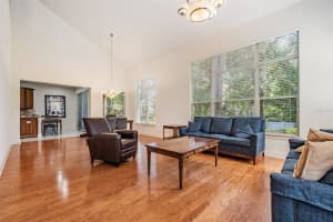 3515 HEARDS FERRY DRIVE, TAMPA, FL 33618 Sold 11/08/24
