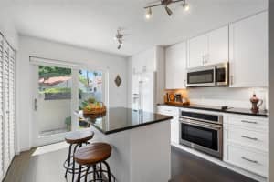 582 ANDORRA CIRCLE, SAINT PETERSBURG, FL 33703 Sold 10/16/24