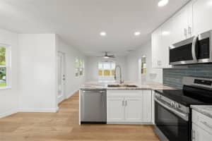 1426 SAN MATEO DRIVE, DUNEDIN, FL 34698 Sold 02/20/25