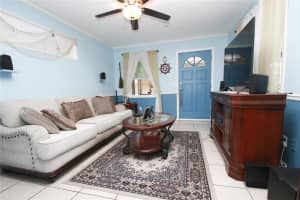 1719 YORK ST S, GULFPORT, FL 33707 Sold 01/10/25