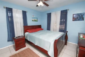 1719 YORK ST S, GULFPORT, FL 33707 Sold 01/10/25