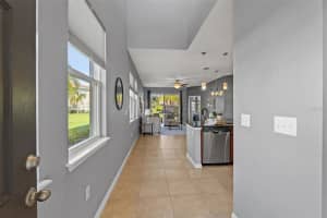 555 52ND TERRACE, SAINT PETERSBURG, FL 33703 Sold 10/31/24