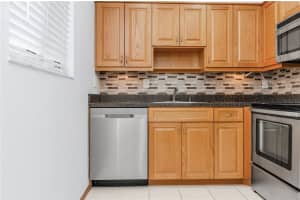 3300 FOX CHASE CIRCLE, PALM HARBOR, FL 34683 - MLS#MFRU8255220