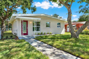 3055 MELROSE AVENUE, ST PETERSBURG, FL 33712 Sold 01/10/25
