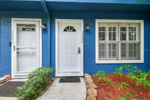 3304 FOX HUNT DRIVE, PALM HARBOR, FL 34683 Sold 02/27/25