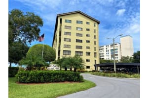 650 ISLAND WAY, CLEARWATER BEACH, FL 33767 - MLS#MFRU8255487