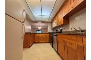 1200 TARPON WOODS BOULEVARD, PALM HARBOR, FL 34685 Sold 04/21/25