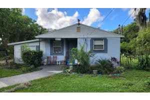 9413 RIPLEY ROAD, THONOTOSASSA, FL 33592 Sold 05/07/25