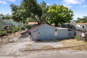 1727 22ND AVENUE, SAINT PETERSBURG, FL 33713 Sold 04/21/25