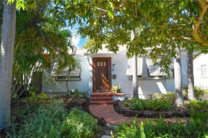 2827 11th Ave N, ST PETERSBURG