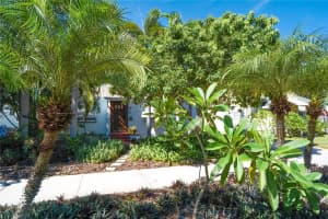 2827 11TH AVENUE, ST PETERSBURG, FL 33713 - MLS#MFRU8255621
