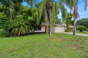 7706 FAIRLAWN DRIVE, HUDSON, FL 34667 Sold 02/07/25