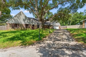 1000 FOREST COURT, DUNEDIN, FL 34698 Sold 12/30/24
