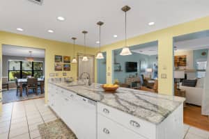 1698 BRAE MOOR LANE, DUNEDIN, FL 34698 Sold 11/22/24