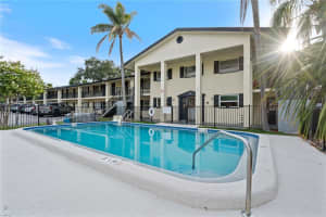 2 FERNWOOD AVENUE, CLEARWATER, FL 33765 Sold 09/27/24
