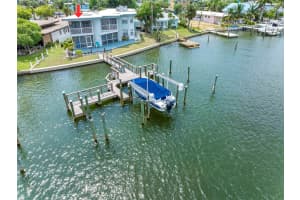 11045 3RD STREET, TREASURE ISLAND, FL 33706 - MLS#MFRU8255860