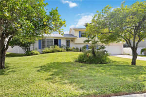 13532 ALPINE AVENUE, SEMINOLE, FL 33776 Sold 03/27/25