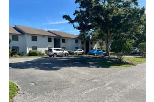 2467 TWIN DRIVE, SARASOTA, FL 34234 Sold 10/19/24
