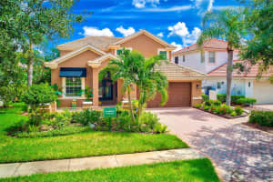 9883 SAGO POINT DRIVE, SEMINOLE, FL 33777 Sold 05/19/25