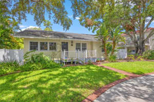 7227 3RD AVENUE, ST PETERSBURG, FL 33707 Sold 12/19/24