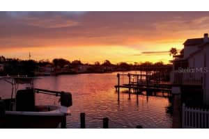 5305 BOARDWALK STREET, HOLIDAY, FL 34690 Sold 02/14/25